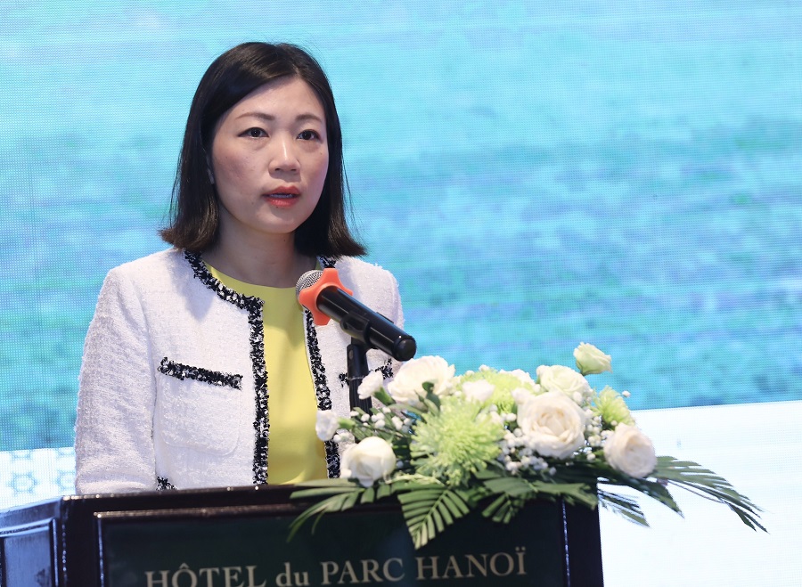 Bà Karina Ng, Tổng Giám đốc Novartis Việt Nam.