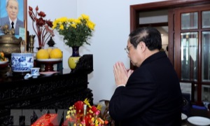 Thủ tướng tưởng niệm Thủ tướng Phạm Văn Đồng, Đại tướng Võ Nguyên Giáp