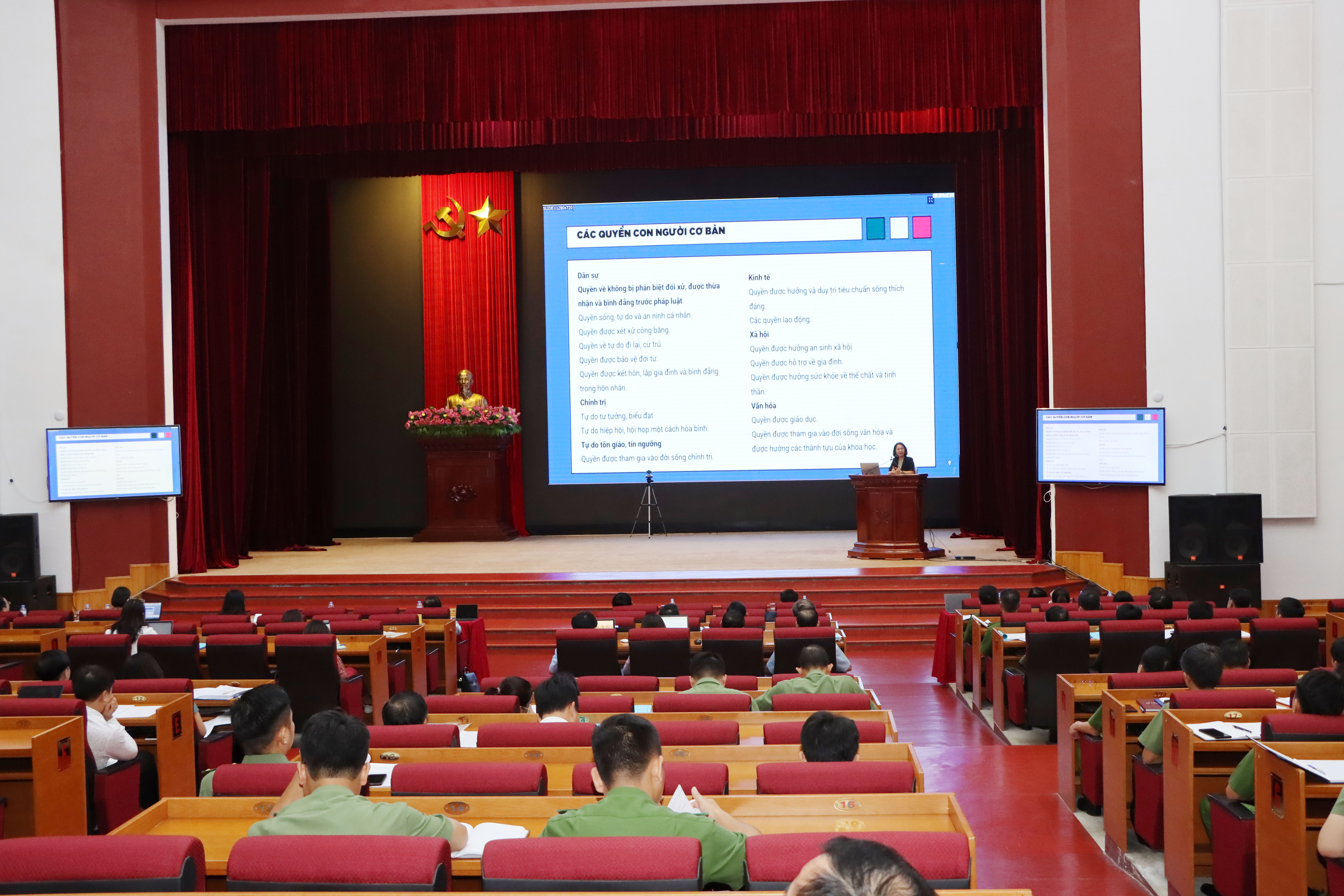 Hơn 3100 đại biểu được tập huấn công tác nhân quyền tại Lai Châu