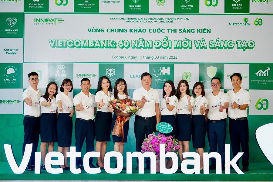 Vietcombank Sở giao dịch tham dự cuộc thi Vietcombank: 60 năm Đổi mới và Sáng tạo.