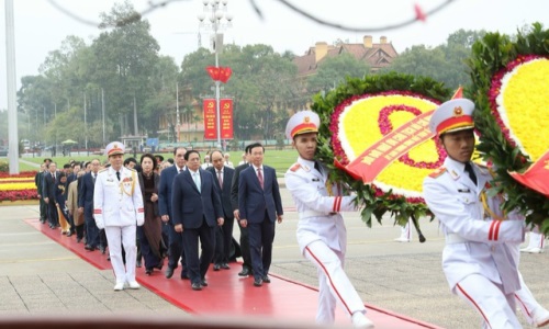 Lãnh đạo Đảng, Nhà nước vào Lăng viếng Chủ tịch Hồ Chí Minh nhân dịp Tết Nguyên đán 2024