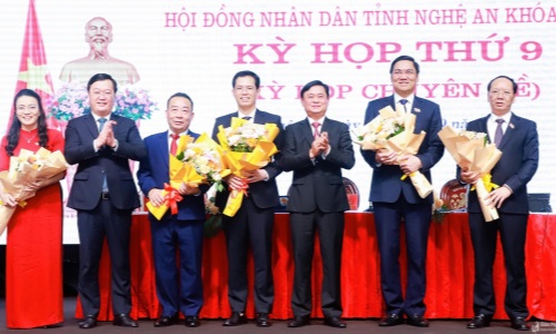 Nghệ An bầu bổ sung hai Phó Chủ tịch UBND tỉnh