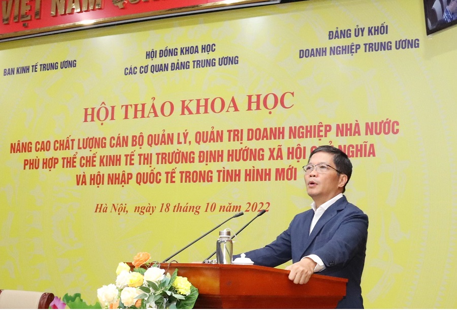 Đồng chí Trần Tuấn Anh phát biểu tại Hội thảo.