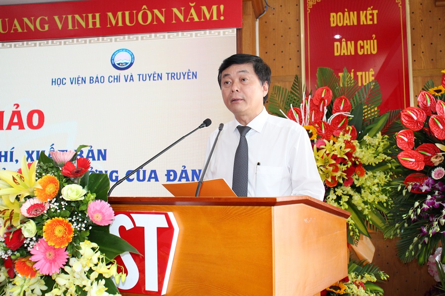 PGS, TS. Phạm Minh Sơn phát biểu bế mạc Hội thảo.