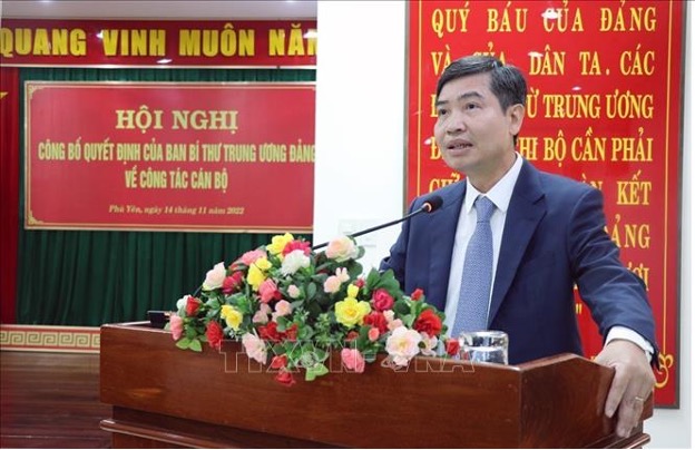 Đồng chí Tạ Anh Tuấn – Tân Phó Bí thư Tỉnh ủy Phú Yên phát biểu nhận nhiệm vụ. Ảnh: TTXVN