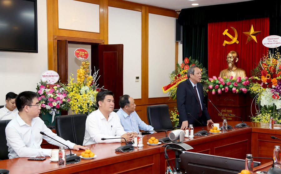 Đồng chí Hoàng Đăng Quang phát biểu chúc tại Học viện Chính trị quốc gia Hồ Chí Minh.