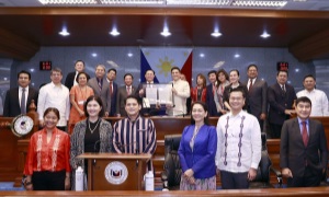 Thượng viện Phi-li-pin thông qua Nghị quyết tăng cường quan hệ nghị viện Phi-li-pin - Việt Nam