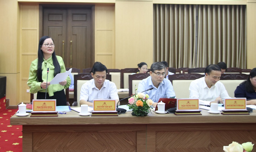 Đồng chí Phạm THị Hồng Nhung, Tỉnh uỷ viên, Phó Trưởng Ban Tổ chức Tỉnh uỷ Vĩnh Phúc