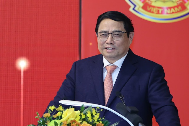 Thủ tướng yêu cầu tiến hành phủ sóng toàn diện, bao trùm tới mọi miền đất nước, nhất là vùng sâu, vùng xa, biên giới, hải đảo, vùng đồng bào dân tộc thiểu số để tất cả mọi người dân đều được hưởng dịch vụ viễn thông - Ảnh: VGP/Nhật Bắc.