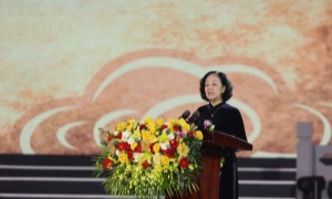 Trưởng Ban Tổ chức Trung ương tham dự Lễ tưởng niệm 50 năm Ngày hy sinh của 60 liệt sĩ Thanh niên xung phong Đại đội 915 - Đội 91 Bắc Thái