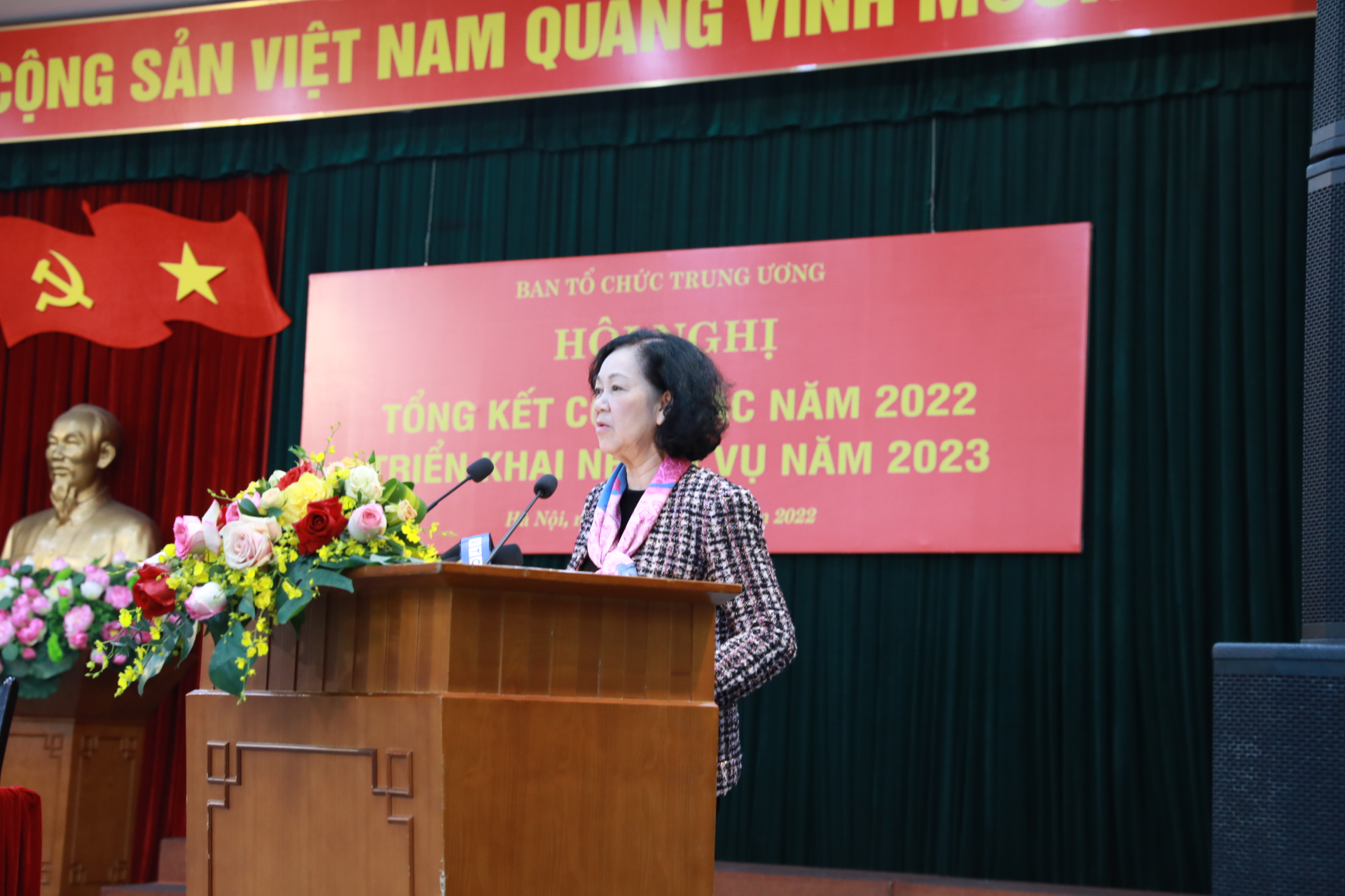 Đồng chí Trương Thị Mai phát biểu kết luận Hội nghị.