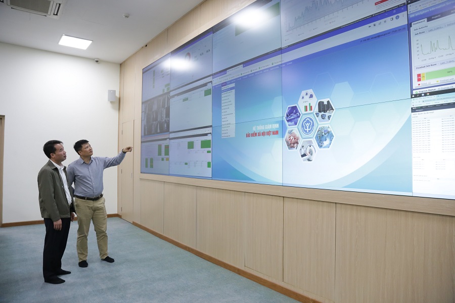 Hiện, toàn ngành BHXH Việt Nam đang có gần 30  hệ thống ứng dụng CNTT quản lý các quy trình nghiệp vụ.