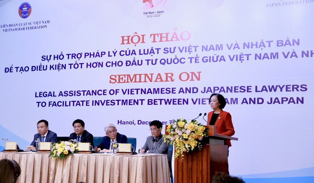 Ủy viên Bộ Chính trị, Bí thư Trung ương Đảng, Trưởng Ban Tổ chức Trung ương Trương Thị Mai phát biểu tại Hội thảo. Ảnh: VGP/LS