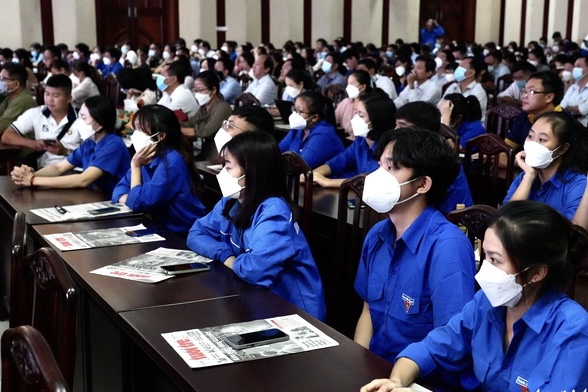 Các thí sinh thi trắc nghiệm lần 1 ngay sau Lễ khai mạc