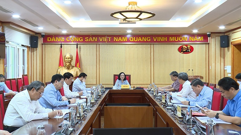 Đồng chí Trương Thị Mai, Ủy viên Bộ Chính trị, Trưởng Ban Tổ chức Trung ương, Trưởng Tiểu ban Bảo vệ chính trị nội bộ Trung ương chủ trì họp Tiểu ban phiên đầu nhiệm kỳ khóa XIII