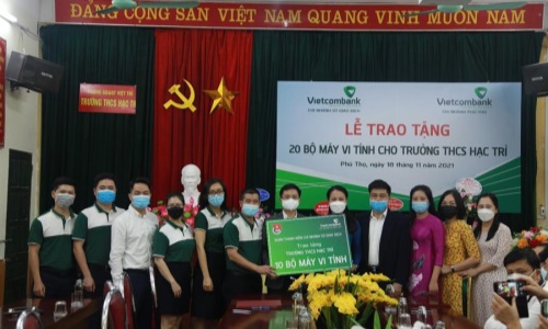 Tuổi trẻ Vietcombank làm theo lời Bác