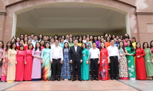 Ban Tổ chức Trung ương gặp mặt cán bộ nữ nhân kỷ niệm 93 năm Ngày thành lập Hội Liên hiệp Phụ nữ Việt Nam và 13 năm Ngày Phụ nữ Việt Nam