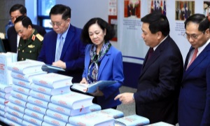 Đồng chí Trương Thị Mai dự Lễ ra mắt cuốn sách về ngoại giao Việt Nam của Tổng Bí thư Nguyễn Phú Trọng