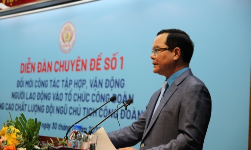 Đổi mới công tác vận động, tập hợp người lao động vào tổ chức Công đoàn; nâng cao chất lượng đội ngũ chủ tịch công đoàn cơ sở