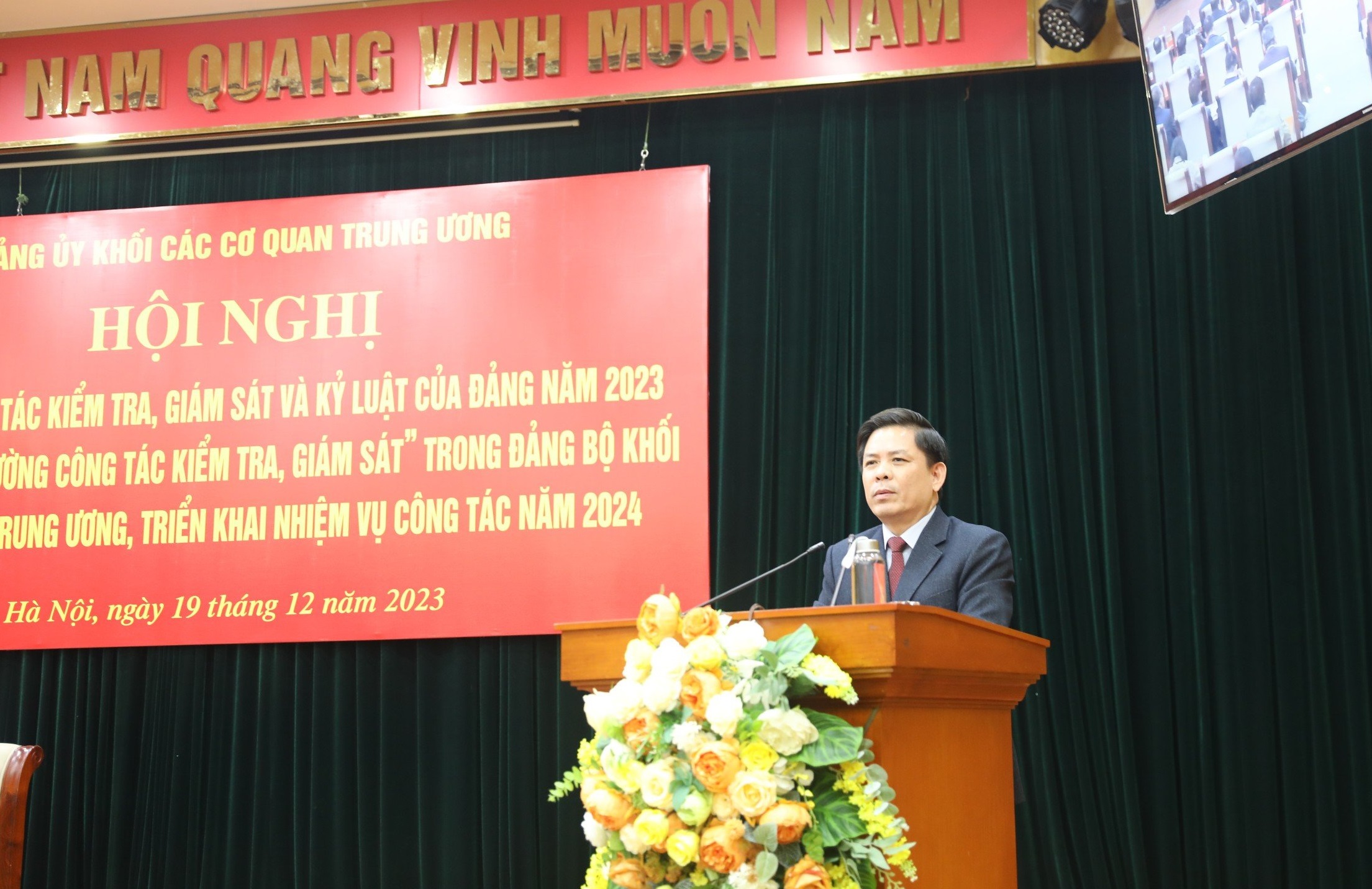 Đ/c Nguyễn Văn Thể phát biểu ý kiến kết luận tại Hội nghị.