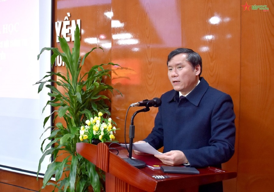 GS.TS Lê Văn Lợi phát biểu tại Hội thảo.
