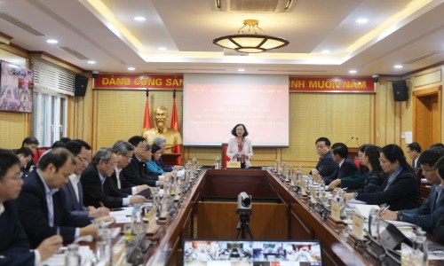 Triển khai tổng kết 5 năm công tác xây dựng Đảng và tổng kết 15 năm thi hành Điều lệ Đảng