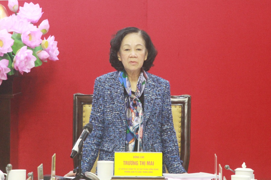 Đồng chí Trương Thị Mai, Ủy viên Bộ Chính trị, Bí thư Trung ương Đảng, Trưởng Ban Tổ chức Trung ương phát biểu tại buổi làm việc.