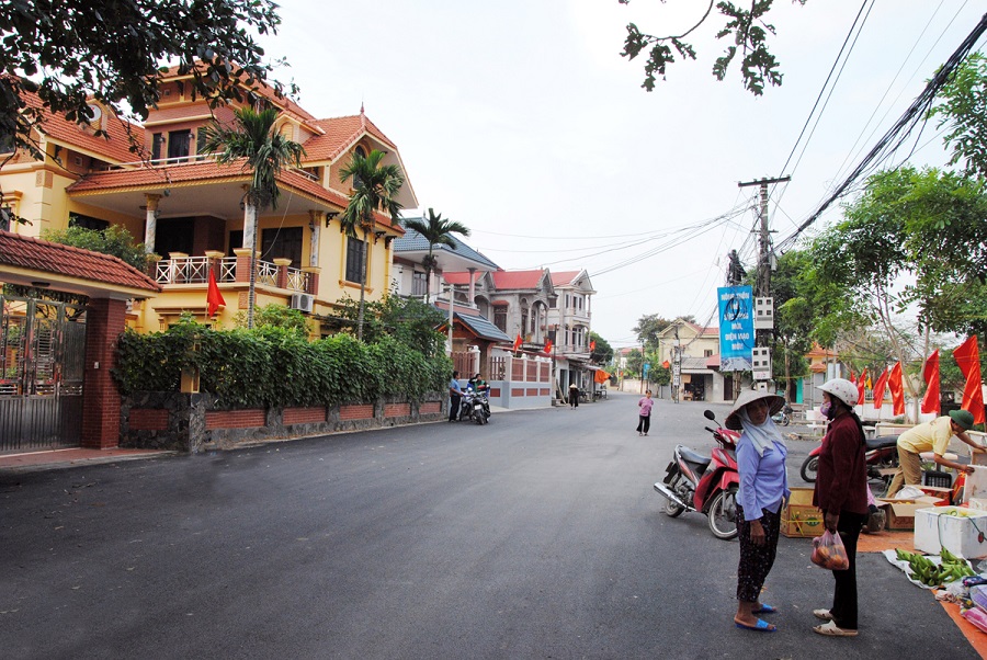 
            Từ phát triển công nghiệp, diện mạo các xã, thị trấn trên địa bàn tỉnh Bắc Giang đổi thay nhanh chóng.