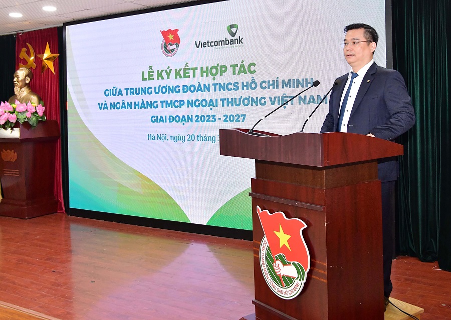 Đ/c Nguyễn Thanh Tùng – Phó Bí thư Đảng ủy, Thành viên HĐQT, Tổng giám đốc Vietcombank phát biểu tại Lễ ký kết.