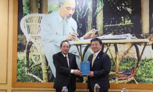 Đồng chí Hoàng Đăng Quang, Phó Trưởng Ban Tổ chức Trung ương tiếp Trưởng đại diện Văn phòng JICA tại Việt Nam