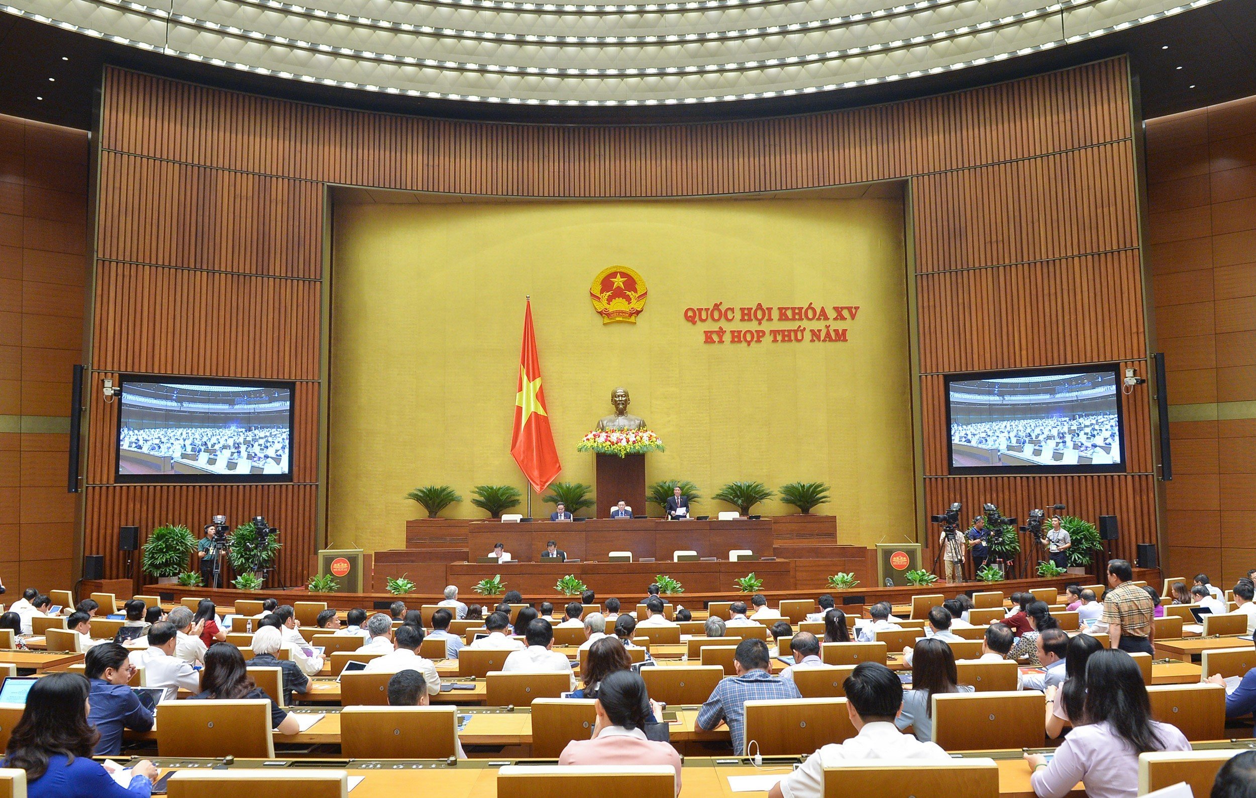 Kỳ họp thứ năm, Quốc hội khóa XV, ngày 24-5-2023.