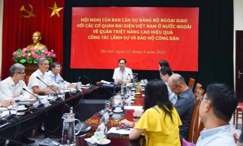 Nâng cao hiệu quả công tác lãnh sự và bảo hộ công dân