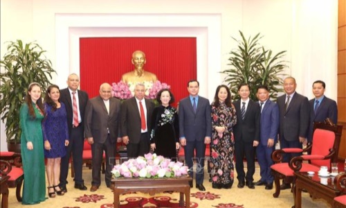 Thường trực Ban Bí thư Trương Thị Mai tiếp Đoàn Trung tâm Những người Lao động Cu-ba