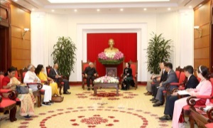 Thường trực Ban Bí thư Trương Thị Mai tiếp Tổng Bí thư Đảng Cộng sản Ấn Độ Marxist Sitaram Yechury