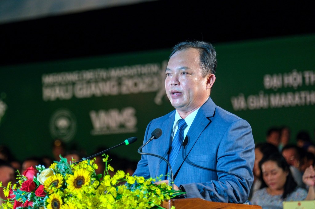 Đồng chí Nguyễn Văn Hòa, Phó chủ tịch UBND tỉnh Hậu Giang, Trưởng Ban tổ chức Đại hội Thể thao ĐBSCL lần thứ IX phát biểu tại Lễ khai mạc.