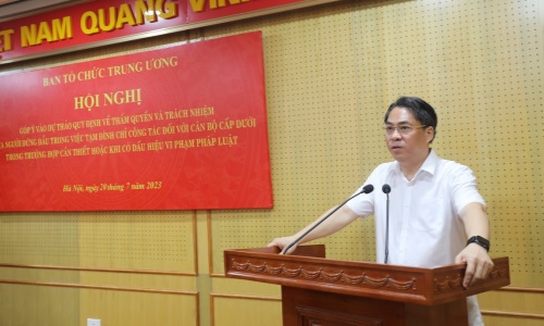 Góp ý dự thảo Quy định về thẩm quyền, trách nhiệm người đứng đầu trong việc tạm đình chỉ công tác đối với cán bộ cấp dưới