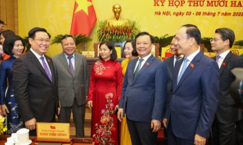 Chủ tịch Quốc hội Vương Đình Huệ dự phiên khai mạc Kỳ họp thứ 12 HĐND TP. Hà Nội