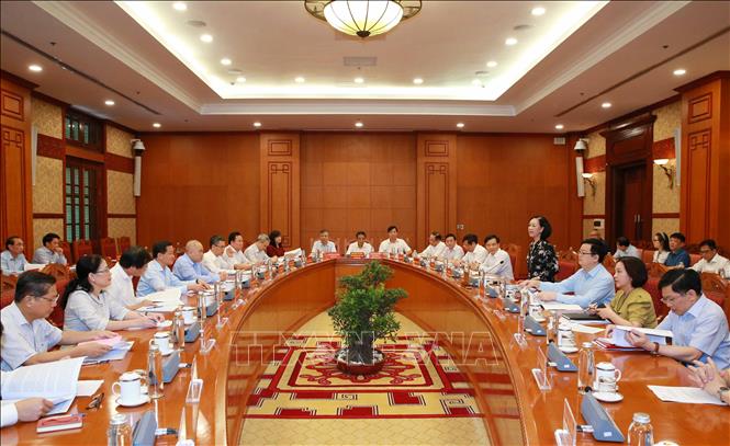 Đồng chí Trương Thị Mai, Uỷ viên Bộ Chính trị, Thường trực Ban Bí thư, Trưởng Ban Tổ chức Trung ương phát biểu chỉ đạo Hội nghị.