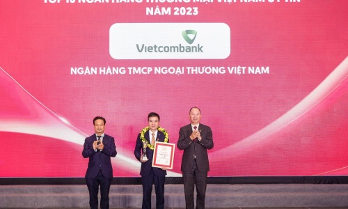 Vietcombank được bình chọn là ngân hàng uy tín nhất, công ty đại chúng uy tín và hiệu quả nhất Việt Nam