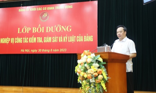 Tăng cường công tác kiểm tra, giám sát từ chi bộ trong Đảng bộ Khối Các cơ quan Trung ương