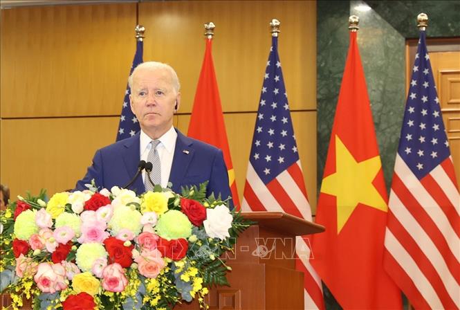 Tổng thống Hoa Kỳ Joe Biden phát biểu tại cuộc họp báo chung. Ảnh: Trí Dũng/TTXVN.