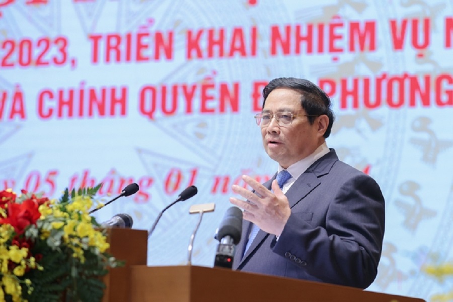 Thủ tướng nêu rõ, chúng ta khẳng định kết quả đạt được là cơ bản, nhưng không được chủ quan, thỏa mãn, nước ta vẫn còn nhiều tồn tại, hạn chế và khó khăn thách thức. Ảnh: VGP/Nhật Bắc.
