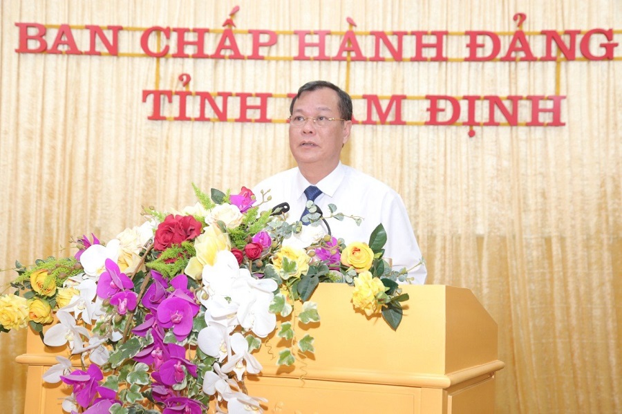 Đồng chí Phó Bí thư Thường trực Tỉnh ủy, Trưởng Ban Chỉ đạo Giải Búa liềm vàng tỉnh Lê Quốc Chỉnh phát biểu tại Hội nghị.