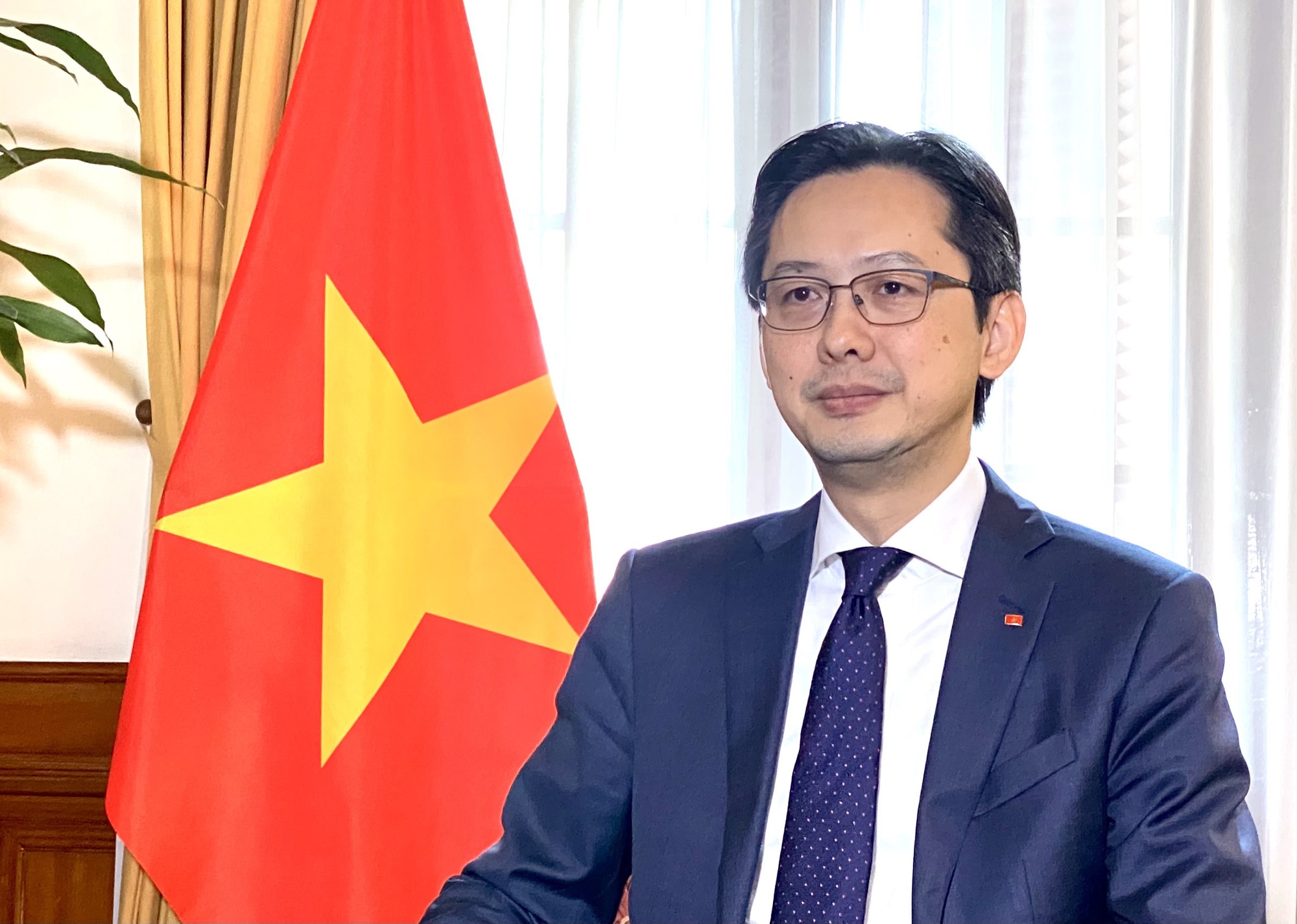 Thứ trưởng Bộ Ngoại giao Đỗ Hùng Việt