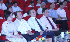 Tiếp nối truyền thống vẻ vang của nền báo chí cách mạng, thực hiện tốt sứ mệnh cao cả của người làm báo