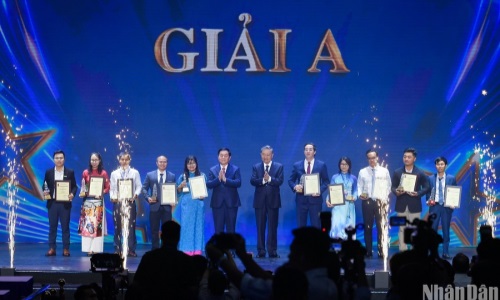 Trao Giải báo chí quốc gia lần thứ XVIII