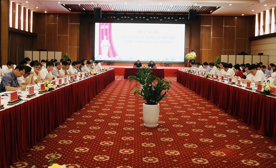 Toàn cảnh Hội nghị.
