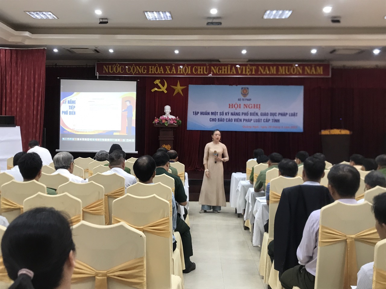 Hội nghị tập huấn kỹ năng PBGDPL trực tiếp và kỹ năng xây dựng, triển khai mô hình PBGDPL