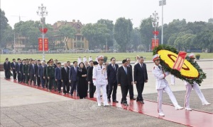 Lãnh đạo Đảng, Nhà nước viếng Chủ tịch Hồ Chí Minh và các anh hùng liệt sĩ