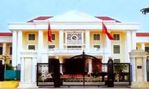 Bộ Chính trị điều động, phân công cán bộ